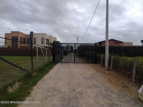 Lote En  Vereda Calahorra(cajica) Rah Co: 24-1063