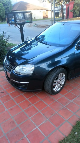 Volkswagen Vento 1.9 I Luxury Dsg 2010