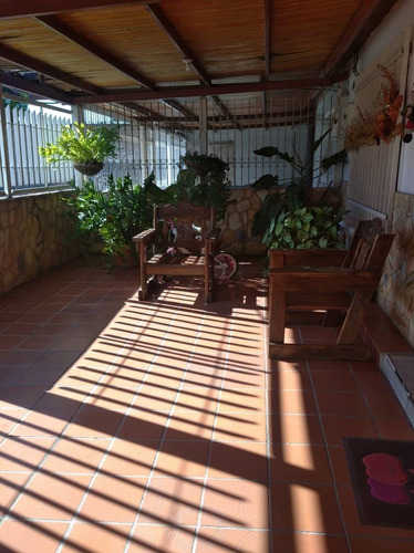 Imagen 4 de 20 de Casa En Venta En La Morita I Maracay // 04243385555