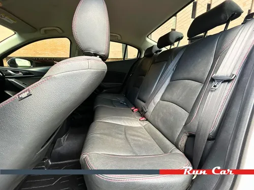 Mazda 3 2.0 Touring At
