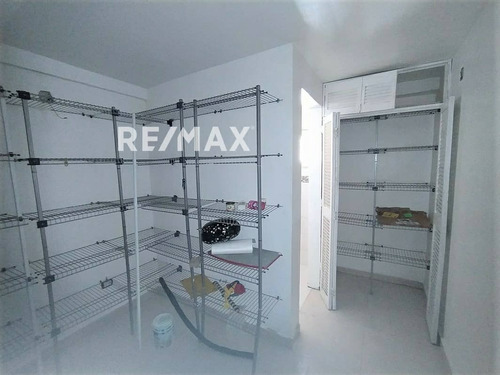 Imagen 7 de 13 de Re/max 2mil Vende Interesante Townhouse Lista Para Habitar En El Cardon - Isla De Margarita