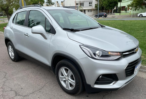 Chevrolet Tracker Ltz Única Mano 2017 L/nueva Permuto