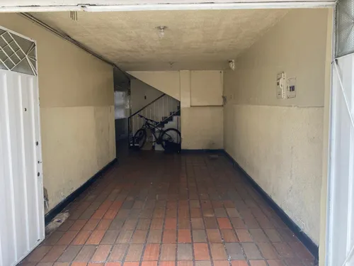 Venta De Casa Con 3 Apartamentos, Cerca A Av. Nqs Y Transmilenio