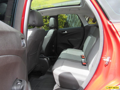 Imagen 18 de 25 de Opel Crossland Elegance 1.2 Turbo