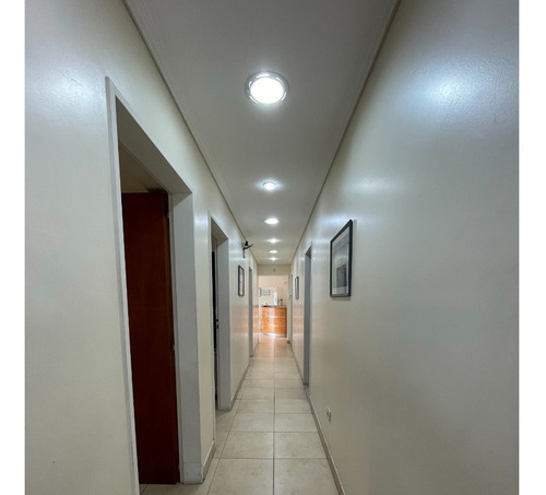 Imagen 16 de 21 de Macias 500 Esquina Canale, Adrogué - Alquiler Profesional, Ideal Consultorios / Oficinas - 135 M2