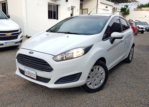 Imagen 1 de 15 de Ford Fiesta S 2015