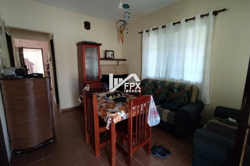 Imagem 7 de 14 de Casa Itanhaém 50 Metros Do Mar, 2 Suítes, 3 Vagas.