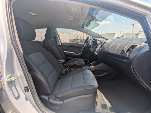 Kia Forte 2.0 Ex At