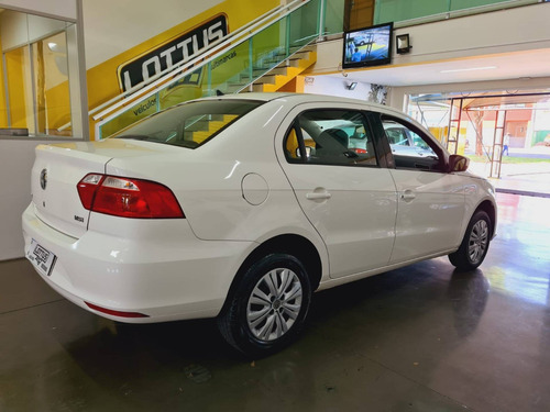 Imagem 3 de 9 de Volkswagen Voyage 1.6 Msi Totalflex Trendline 4p Manual