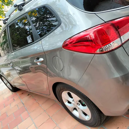 Kia Carens 2.0 Suv Ex