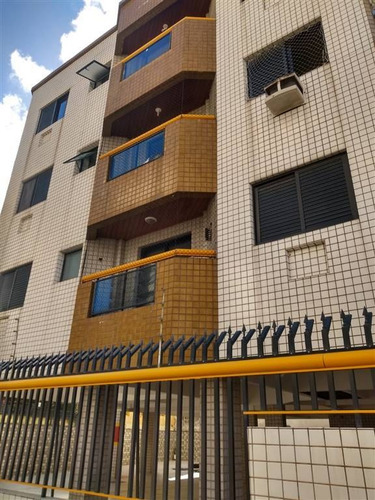 Imagem 1 de 15 de Apartamento Com Um Dormitório, Sala Com Varanda, A 100m Da Praia. - Nff32
