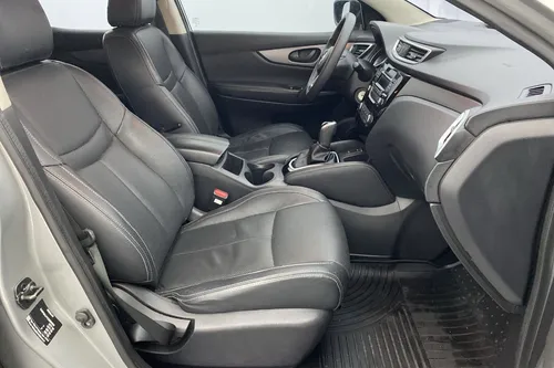 Nissan Qashqai SENSE TP 2.0 4X2