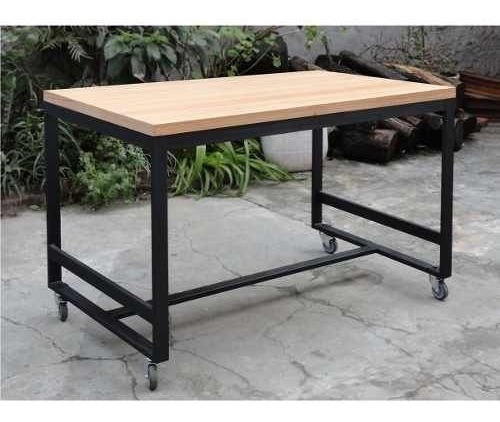 Mesa De Base De Hierro Y Tope De Madera Para Trabajar 