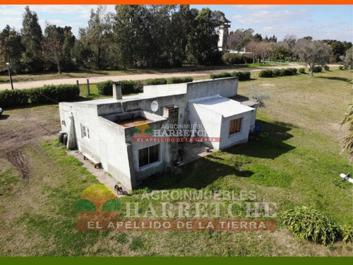 Campo, 69 Has, Las Brujas Con Costa Al Rio Santa Lucia, Casco, Varias Construcciones