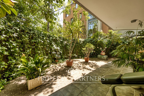 Departamento Con Jardín Club De Polo