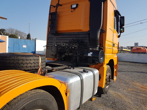 Imagem 8 de 15 de Mercedes Actros 2546