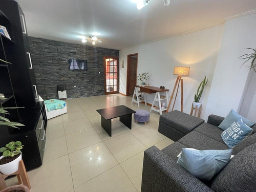Venta Casa En Barrio Santa Monica