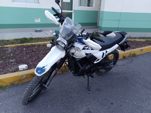Hero Xpulse 200 Fuel Inyección 2v, Color Blanco.