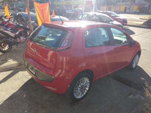 Imagen 5 de 10 de Fiat Punto Essence 1.6 16v