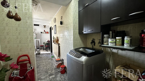 Venta De Departamento De 3 Ambientes Con Balcón En Boedo