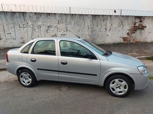 Imagem 2 de 11 de Chevrolet Corsa Sedan 2004 1.0 4p