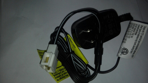 Imagen 5 de 7 de Cargador Para Montable Eléctrico Quat Boxer Feber 12 V