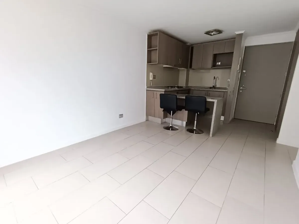 Imagen 3 de 20 de Departamento En Arriendo 2 Dormitorios 2 Baños - Santiago