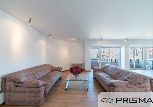 Exclusivo Departamento - 340 M2 - 6 Terrazas - Av. Hipólito Yrigoyen -