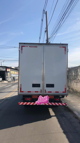 Imagem 2 de 5 de Iveco 35s14