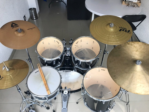 Imagen 4 de 10 de Batería Yamaha Platillos Paiste Y Dream Original