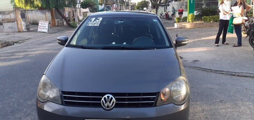 Volkswagen Polo Sedan 2013 1.6 Vht Comfortline Total Flex 4p