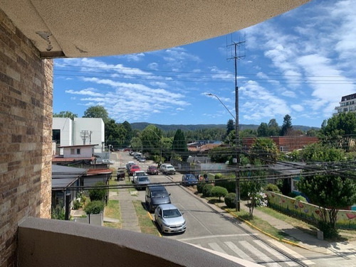 Departamento De 128 M2 , A Dos Cuadras Del Centro , Valdivia