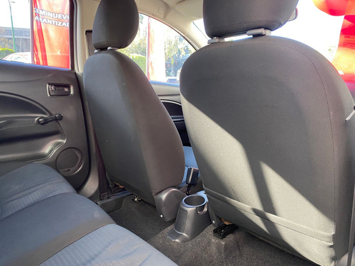 Dodge Attitude 1.2 Se At