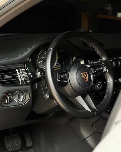 Porsche Macan S