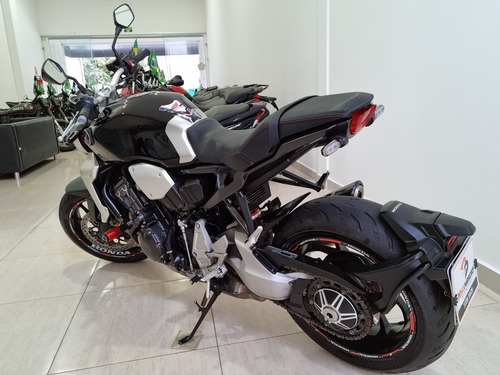 Imagem 6 de 15 de Honda Cb 1000 R