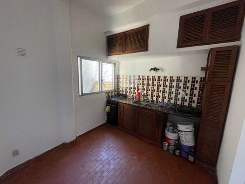 Departamento En Alquiler De 2 Dormitorios En Rosario - Centro