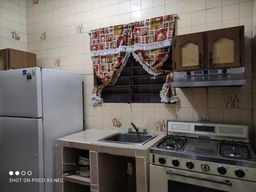 Imagen 3 de 8 de Apartamento En Alquiler Las Delicias Maracay 0412-8887550