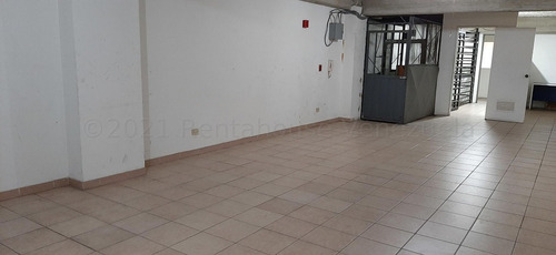 Imagen 19 de 28 de Ls Vende Local Comercial La Candelaria 23-8874