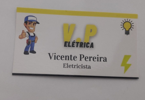 Imagem 1 de 3 de Carretos E Eletricista