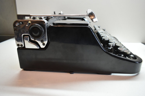 Antigua Maquina Escribir Portatil Mercedes Selecta K50 1937 (Usado)