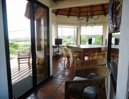 Imagen 7 de 23 de Casa A La Venta En El Chorro.