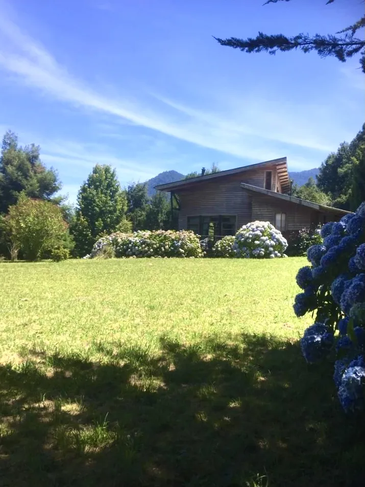 Imagen 4 de 21 de Espectacular Casa Familiar En Lago Maihue