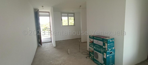 Imagen 19 de 30 de Apartamentos En Venta En Barquisimeto Lara Colinas Del Viento En El Mejor Conjunto Del Este De La Ciudad , Consta De Cocina, Área De Servicios, Recibo, Comedor, Balcón, Hab Principal Con Baño