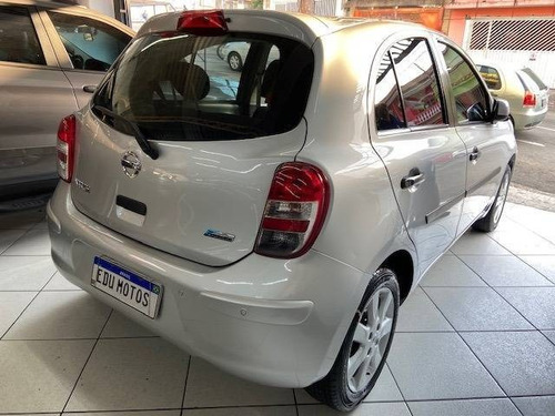 Nissan March Sv 1.6 Flex 2013