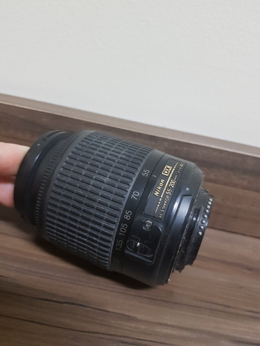 Objetiva Nikon 55-200 F4-5.6g