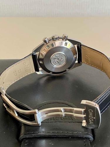 Relógio Omega Speedmaster Broad Arrow