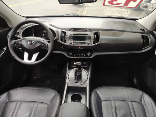 Imagem 8 de 12 de Kia Sportage 2.0 Ex 4x2 16v Flex 4p Automático