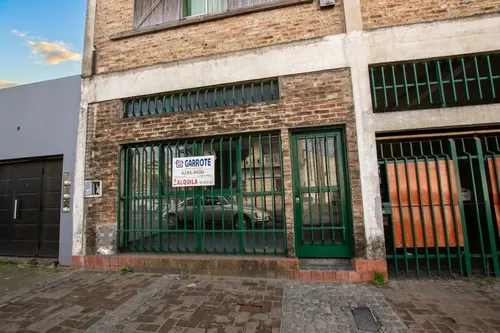 Local Sobre Avenida