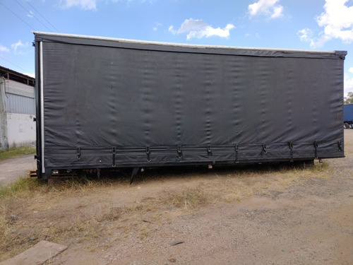 Imagem 2 de 15 de Carreta Bau Sider Sobre Chassi Randon