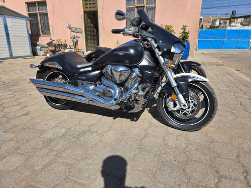 Suzuki M109r 2011 Boulevard